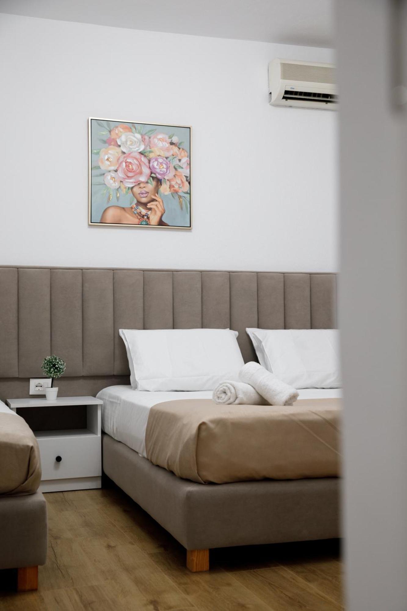 Vila Agimi 65 Gjirokastër 外观 照片