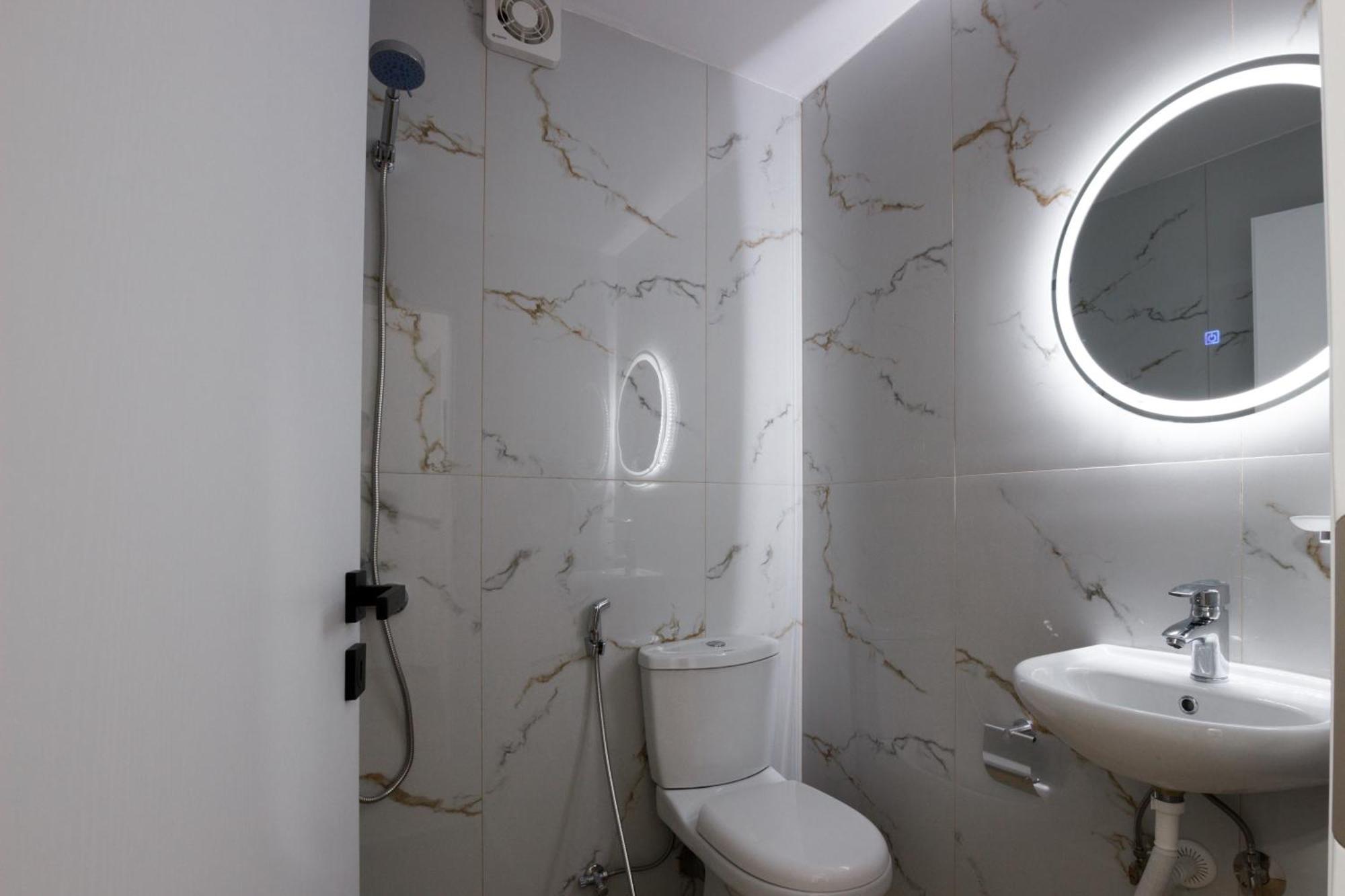 Vila Agimi 65 Gjirokastër 外观 照片